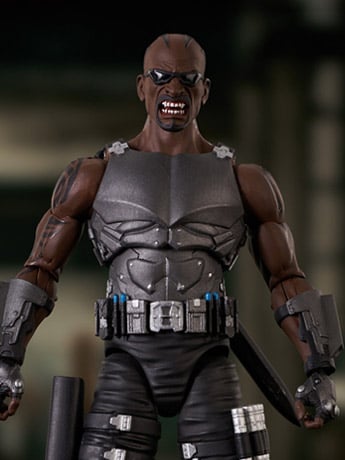 Marvel Select Blade Figure Gallery Image 2