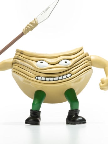 9 to 5 Warriors Commodore Crisps Figure Gallery Image 2