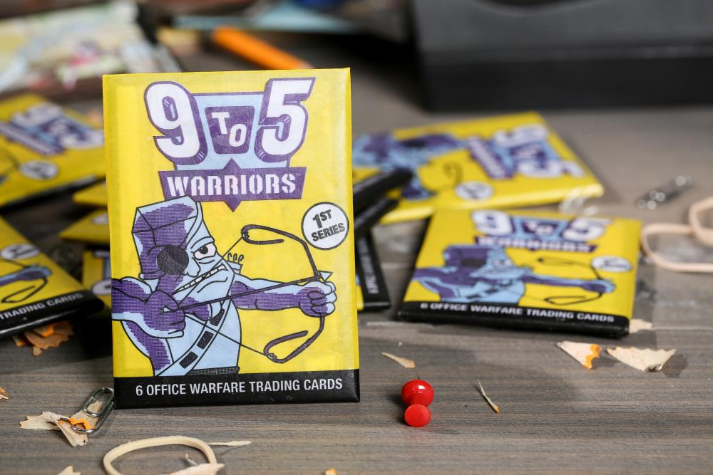 9 to 5 Warriors Warri-O's Hobby Pack Wax Pack Gallery Image 4