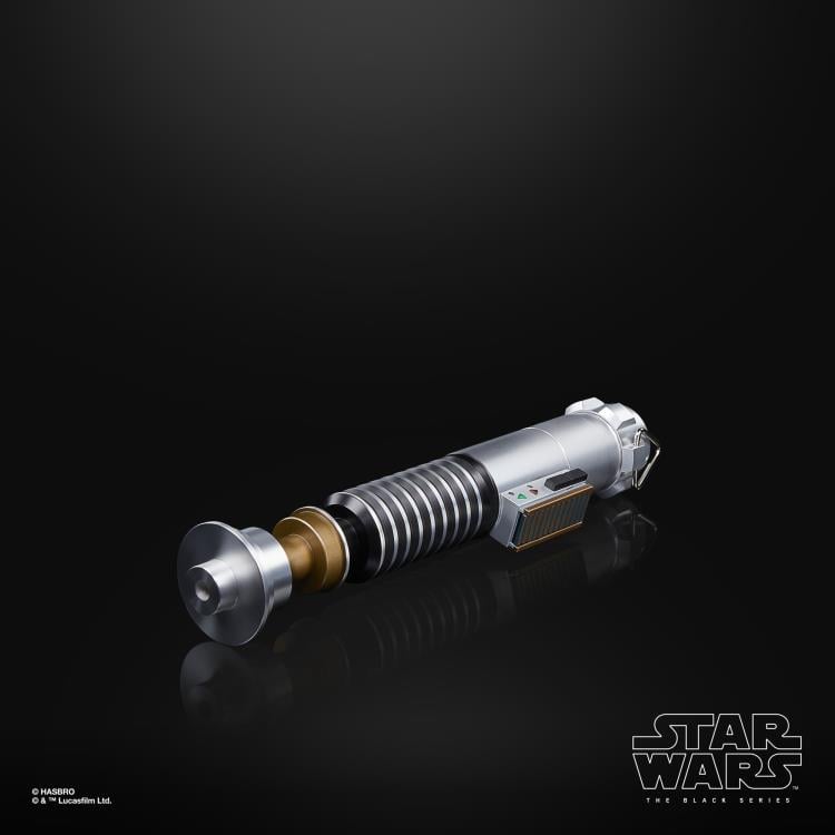 Star Wars: The Black Series Luke Skywalker (The Mandalorian) Force FX Elite Lightsaber Gallery Image 8