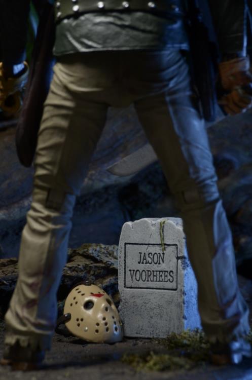 Friday the 13th Part VI Ultimate Jason Figure Gallery Image 16