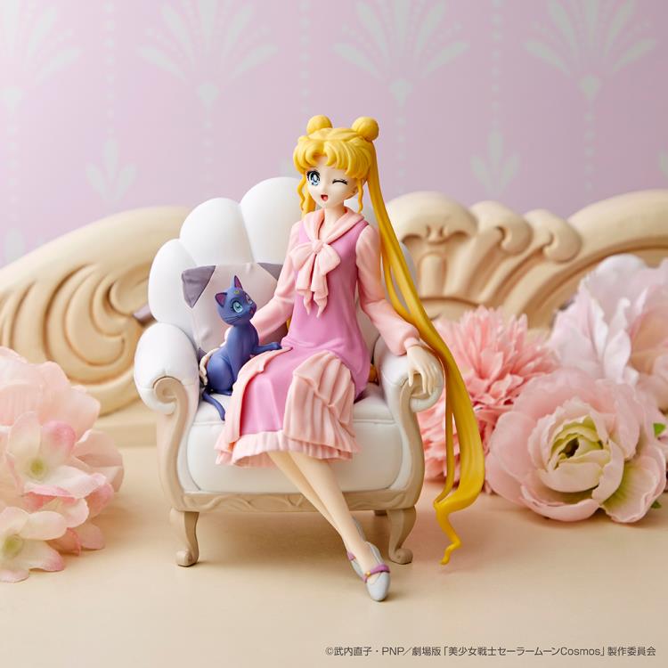 Sailor Moon Cosmos Ichibansho Usagi & Luna (Antique Style) Figure Gallery Image 3