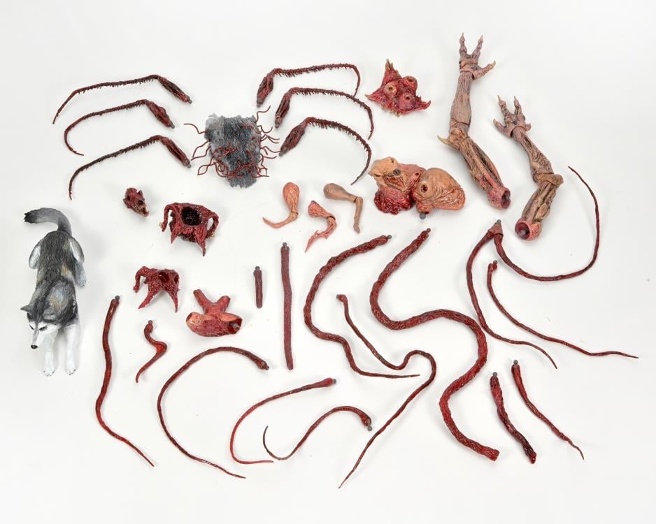 The Thing Ultimate Dog Creature Set Gallery Image 23