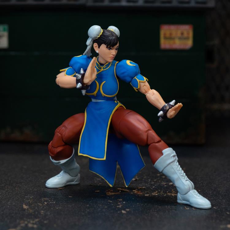 Street Fighter Chun-Li 1/12 Scale Action Figure Gallery Image 7