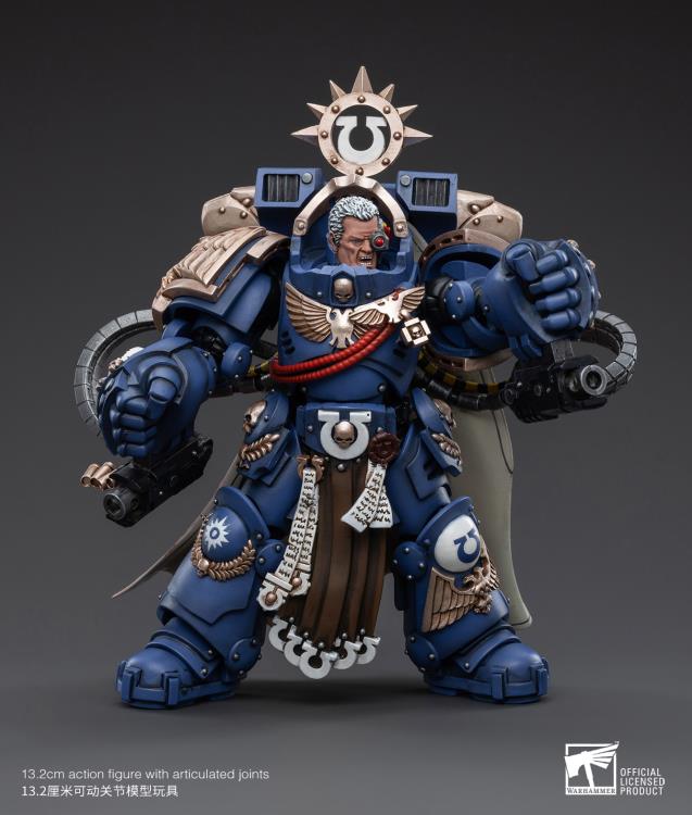Warhammer 40K Ultramarines Chapter Master Marneus Calgar 1/18 Scale Figure Gallery Image 3