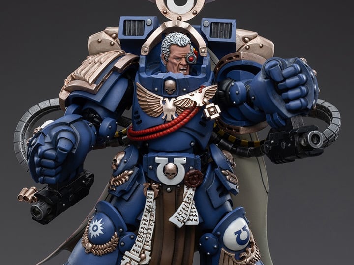 Warhammer 40K Ultramarines Chapter Master Marneus Calgar 1/18 Scale Figure Gallery Image 1