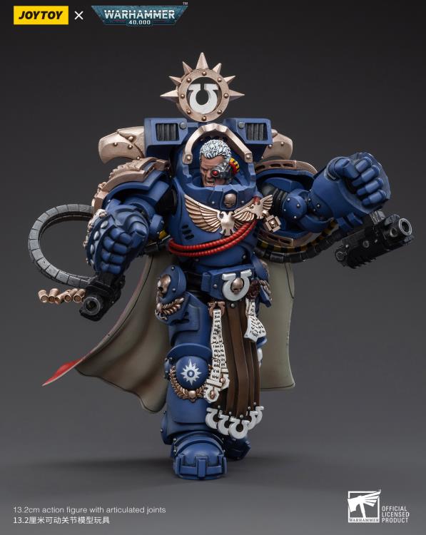 Warhammer 40K Ultramarines Chapter Master Marneus Calgar 1/18 Scale Figure Gallery Image 5