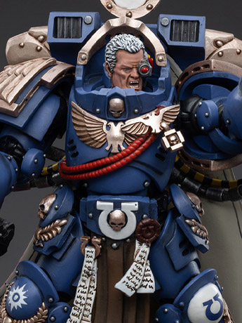 Warhammer 40K Ultramarines Chapter Master Marneus Calgar 1/18 Scale Figure Gallery Image 2