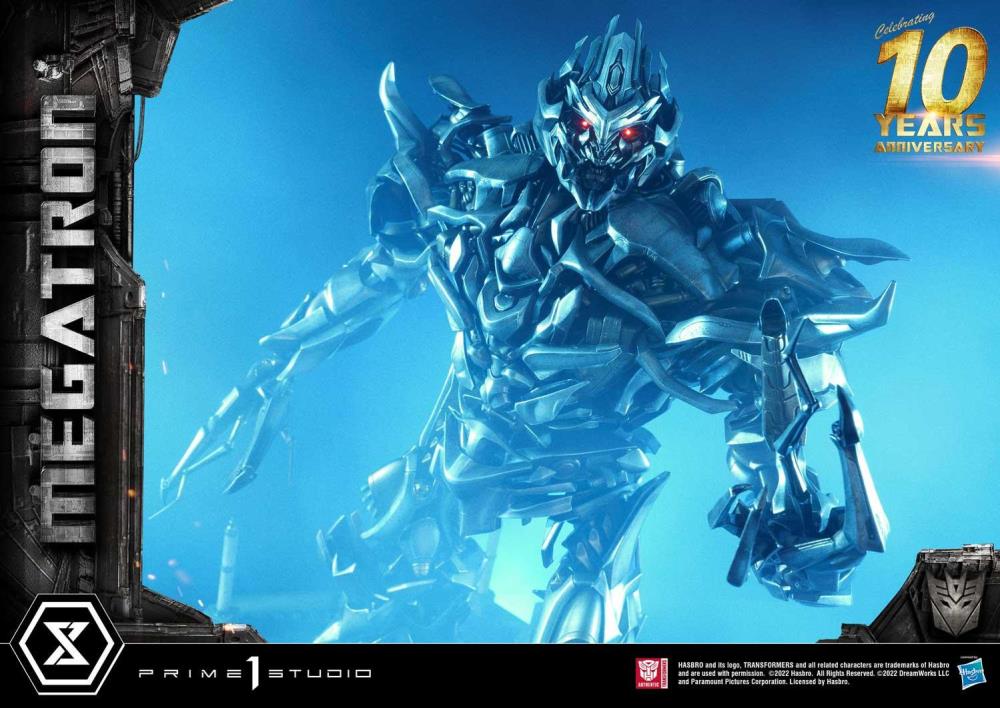 Transformers Museum Masterline Megatron Limited Edition Statue Gallery Image 16