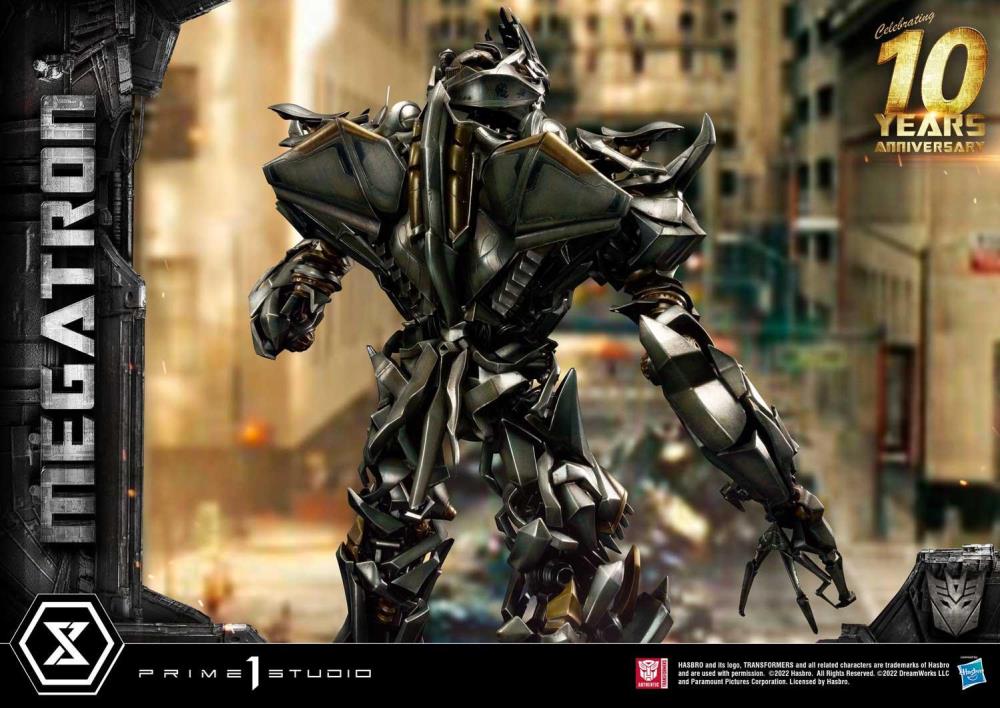 Transformers Museum Masterline Megatron Limited Edition Statue Gallery Image 20
