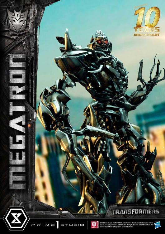Transformers Museum Masterline Megatron (Ultimate Bonus Ver.) Limited Edition Statue Gallery Image 7
