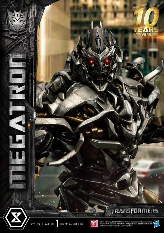 Transformers Museum Masterline Megatron (Ultimate Bonus Ver.) Limited Edition Statue Gallery Image 6