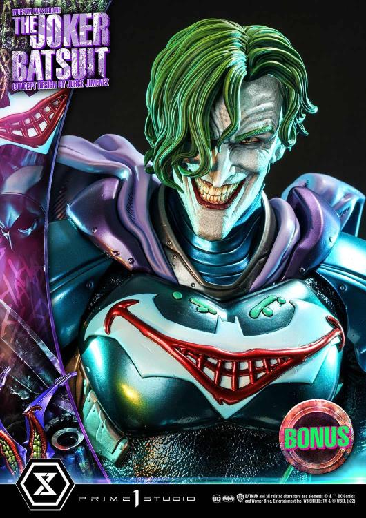 Batman Museum Masterline The Joker Batsuit (Jorge Jimenez Concept) 1/3 Scale Statue (With Bonus) Gallery Image 23