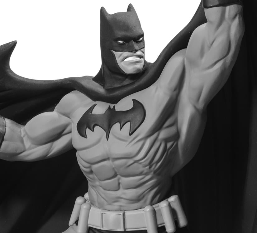 Batman Black and White Batman (Denys Cowan) 1/10 Scale Statue Gallery Image 5