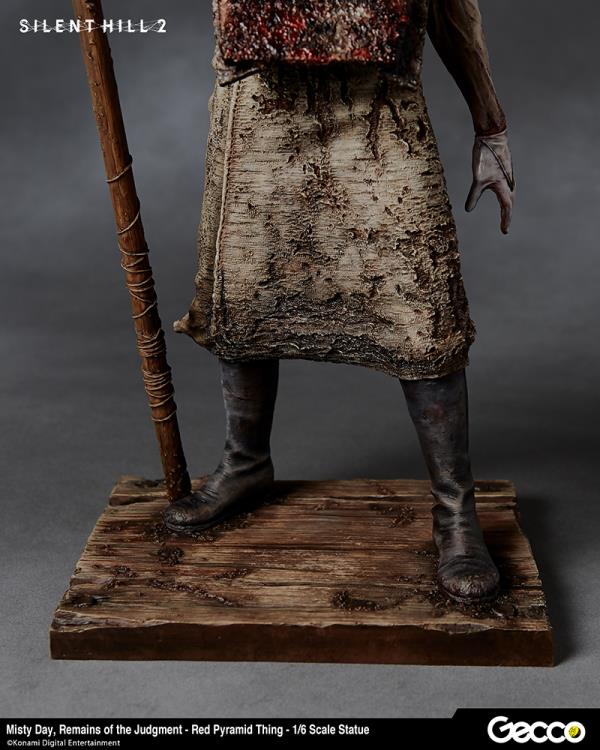 Silent Hill 2 Misty Day Remains Red Pyramid Thing 1/6 Scale Statue Gallery Image 41