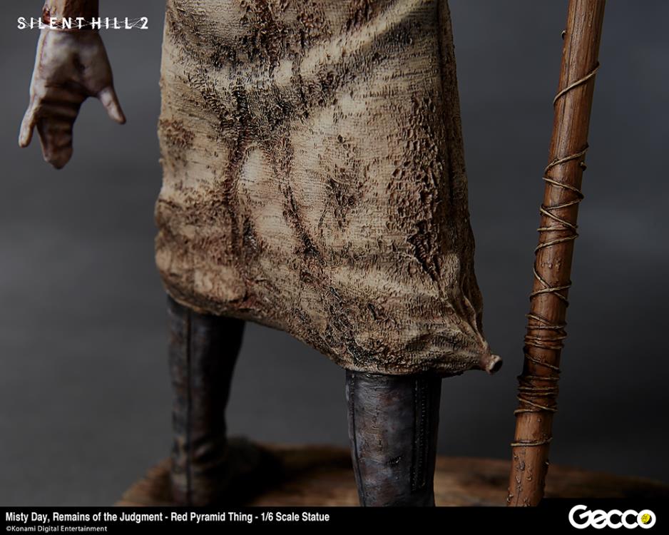 Silent Hill 2 Misty Day Remains Red Pyramid Thing 1/6 Scale Statue Gallery Image 40