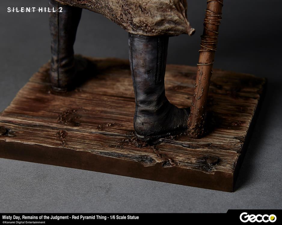 Silent Hill 2 Misty Day Remains Red Pyramid Thing 1/6 Scale Statue Gallery Image 45