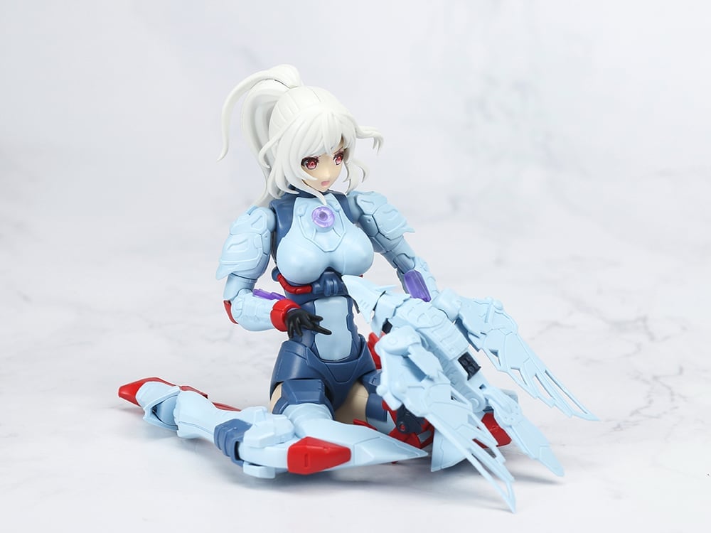 The Hunter's Poem HP-002 Angela and Motorcycle 1/12 Scale Model Kit Gallery Image 21