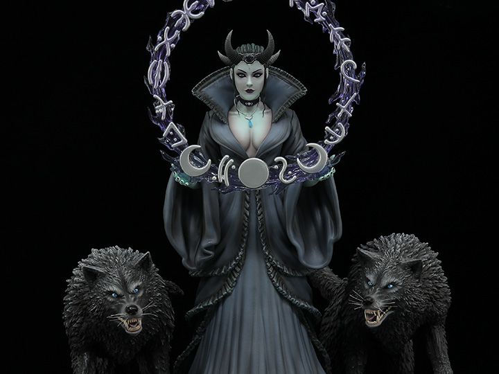 Anne Stokes Collection: Moon Witch 1/6 Scale Limited Edition Statue Gallery Image 1