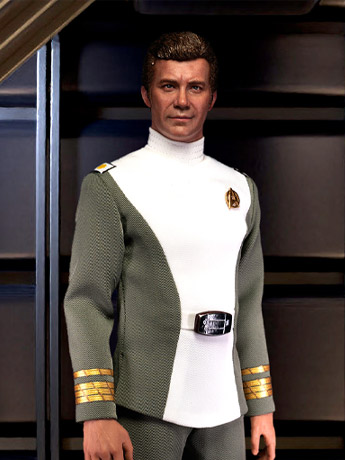 Star Trek: The Motion Picture Admiral James T. Kirk 1/6 Scale Figure Gallery Image 2