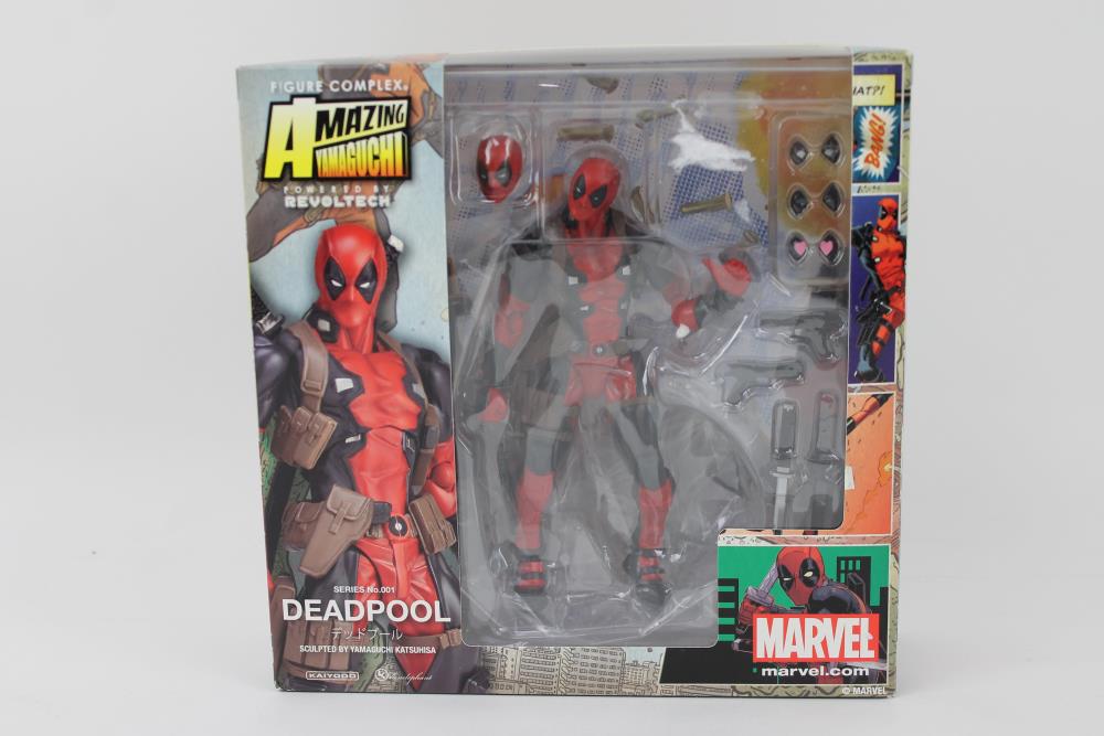 Defective Loot Box #0845 (DAMAGED - ALL SALES FINAL) Gallery Image 3