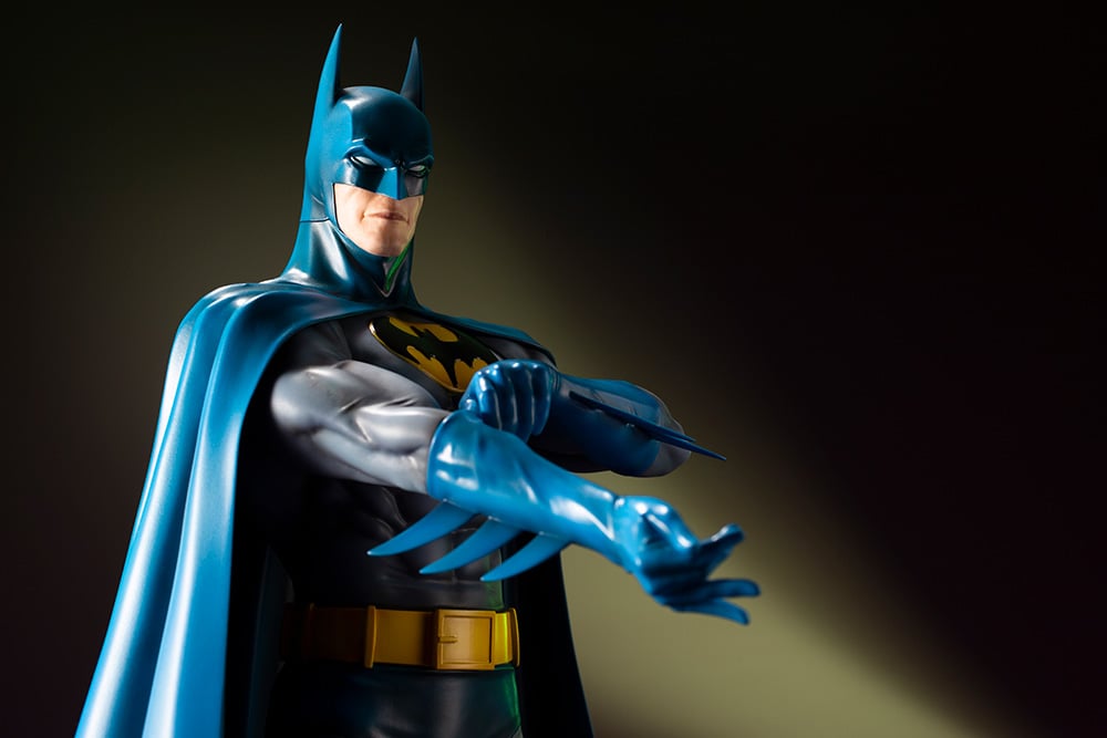 DC Comics ArtFX Batman (Bronze Age) 1/6 Scale Statue Gallery Image 11