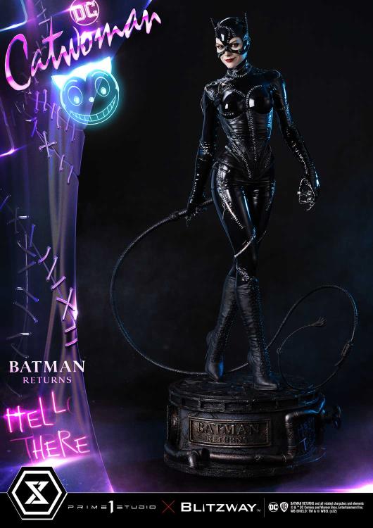 Batman Returns Museum Masterline Catwoman 1/3 Scale Statue Gallery Image 3
