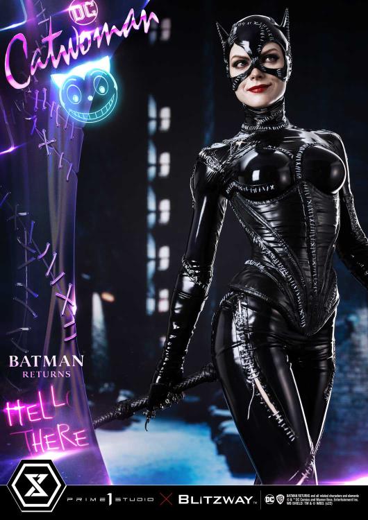 Batman Returns Museum Masterline Catwoman 1/3 Scale Statue Gallery Image 13