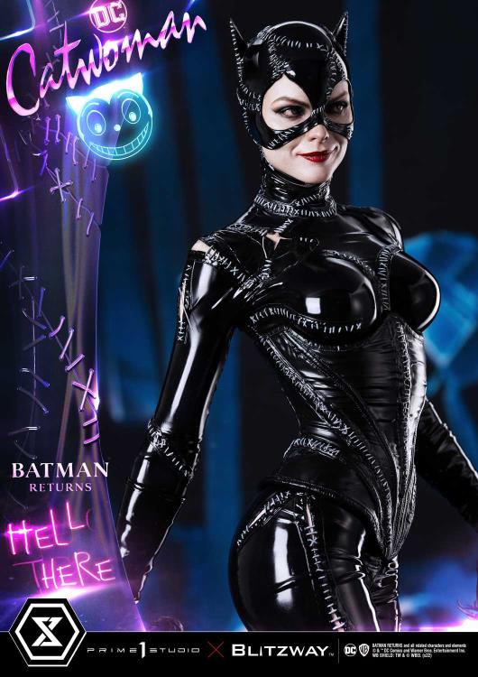 Batman Returns Museum Masterline Catwoman 1/3 Scale Statue Gallery Image 18