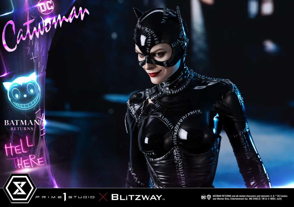 Batman Returns Museum Masterline Catwoman 1/3 Scale Statue Gallery Image 25