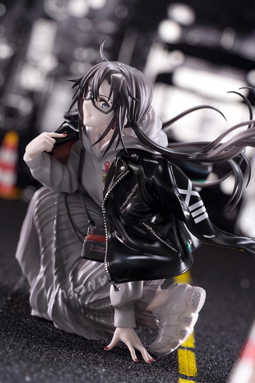 Rebuild of Evangelion Mari Makinami Illustrious (Radio EVA Original Color Ver. Part 2) 1/7 Scale Figure Gallery Image 9