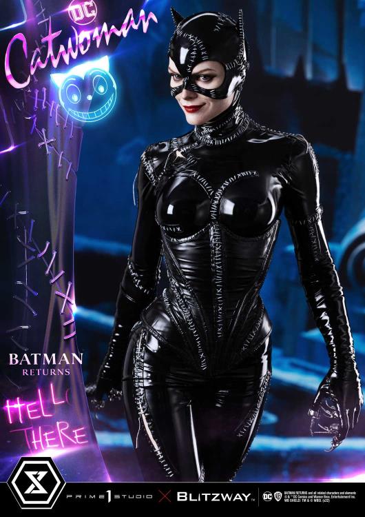 Batman Returns Museum Masterline Catwoman 1/3 Scale Statue (With Bonus) Gallery Image 23