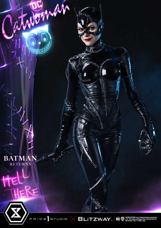 Batman Returns Museum Masterline Catwoman 1/3 Scale Statue (With Bonus) Gallery Image 28