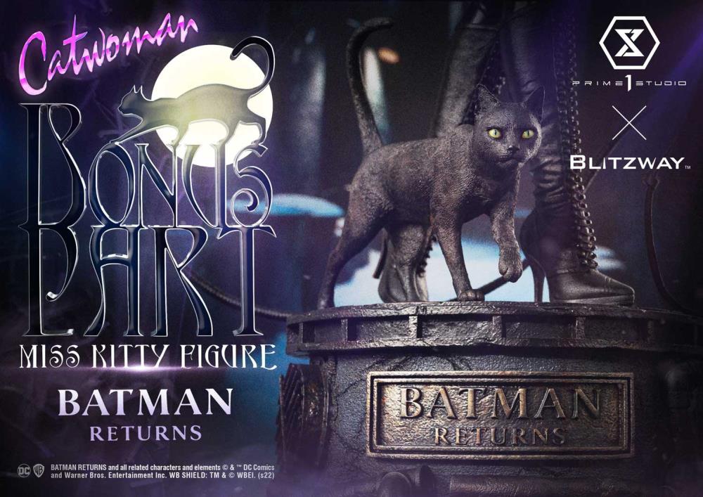 Batman Returns Museum Masterline Catwoman 1/3 Scale Statue (With Bonus) Gallery Image 8