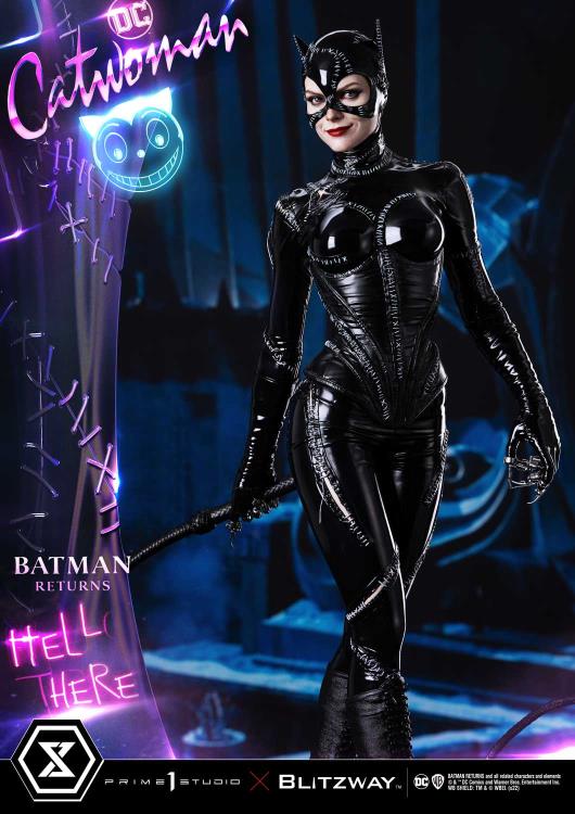 Batman Returns Museum Masterline Catwoman 1/3 Scale Statue (With Bonus) Gallery Image 17