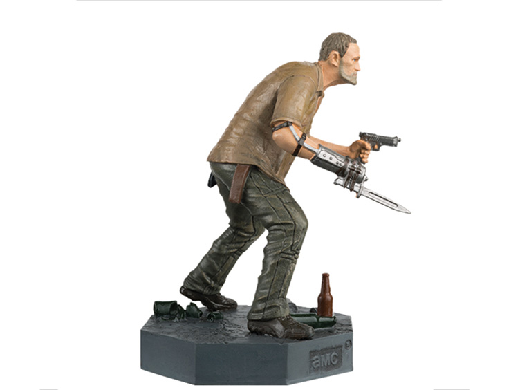 The Walking Dead Collector's Models - #5 Merle Gallery Image 4