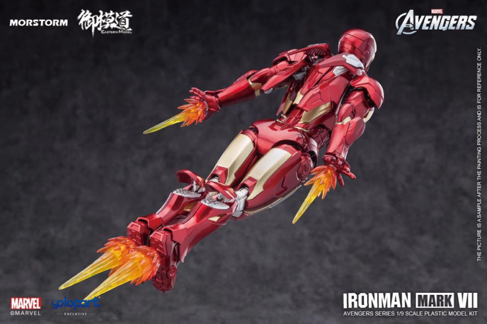 The Avengers Iron Man Mark VII 1/9 Scale Model Kit Gallery Image 12