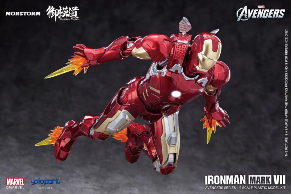 The Avengers Iron Man Mark VII 1/9 Scale Model Kit Gallery Image 11