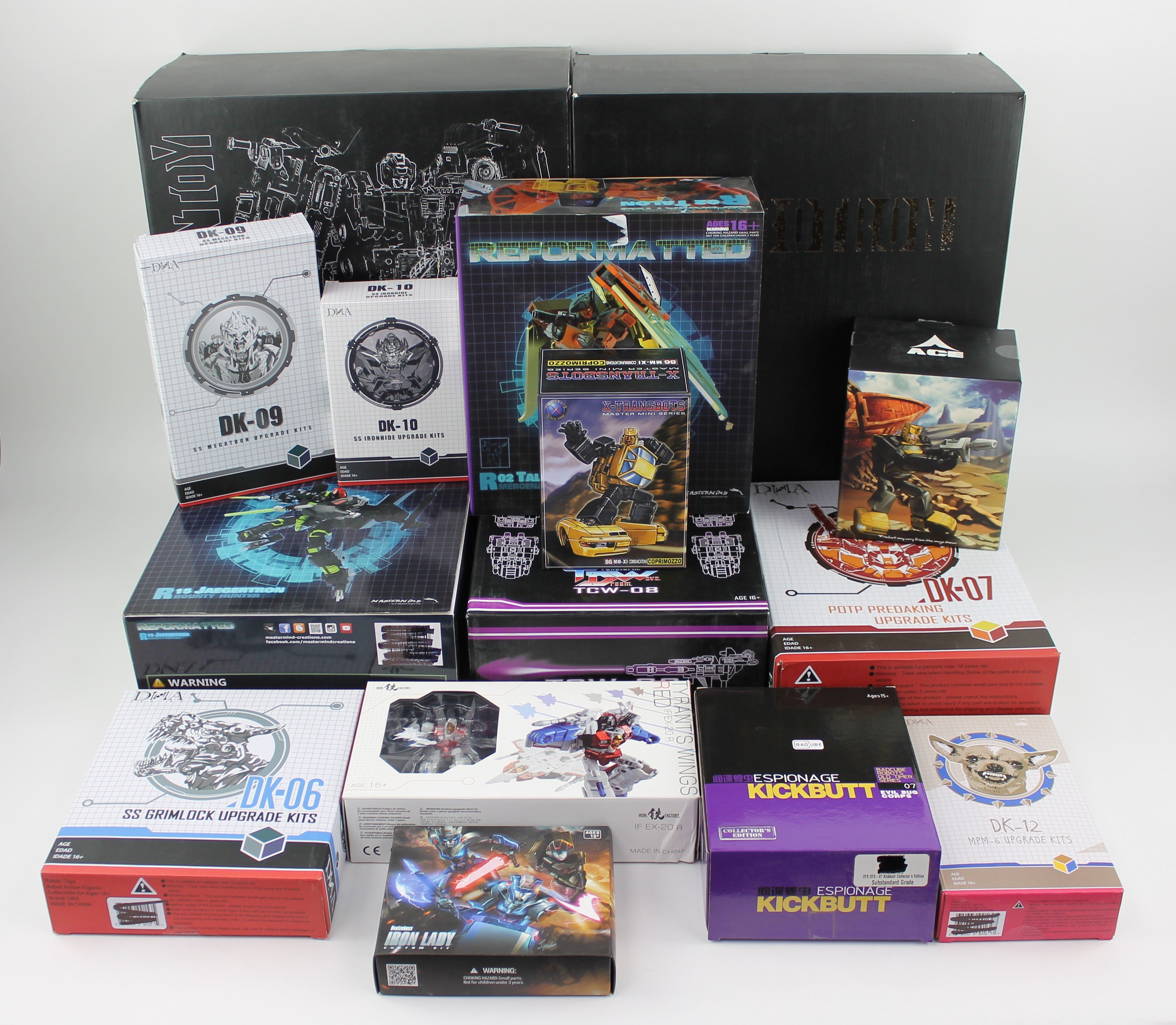 Defective Loot Box #0869 (DAMAGED - ALL SALES FINAL) Gallery Image 1