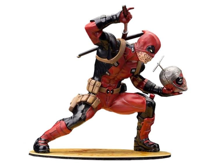 Marvel Now ArtFX+ Deadpool Statue SDCC 2015 Exclusive Gallery Image 2