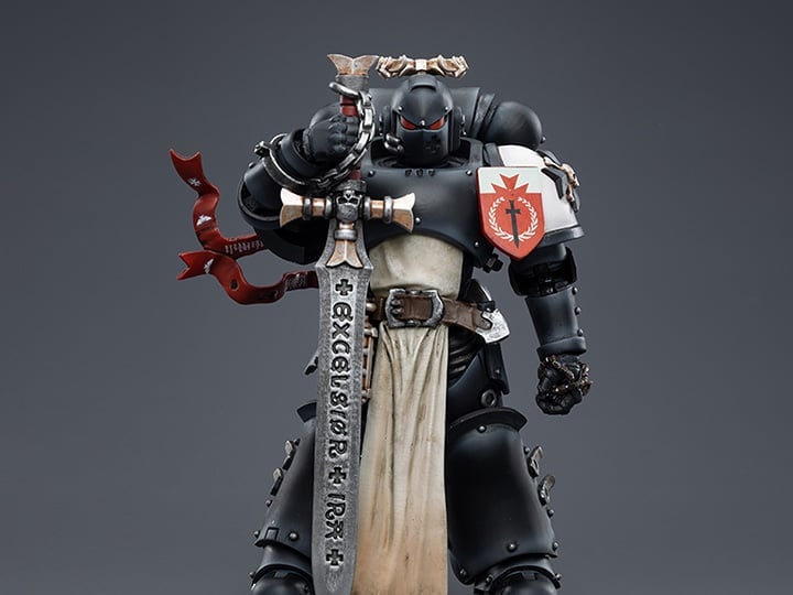 Warhammer 40K Black Templars The Emperor's Champion Rolantus 1/18 Scale Action Figure Gallery Image 1