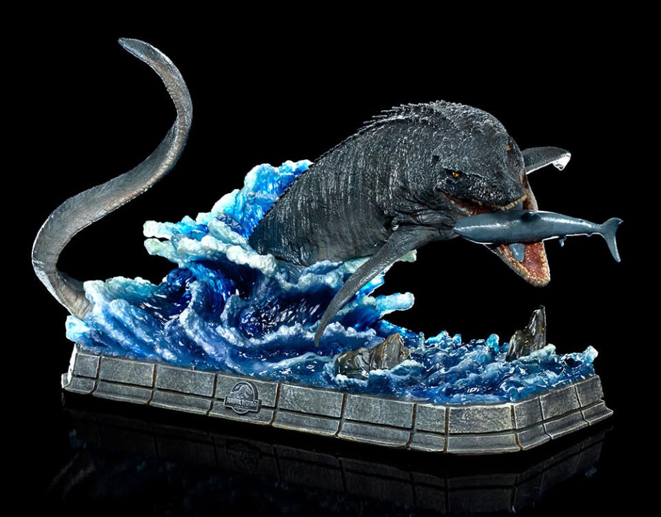 Jurassic World Icons Mosasaurus Statue Gallery Image 4