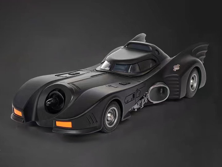 Batman (1989) 1/18 Scale Die-cast Batmobile Gallery Image 1
