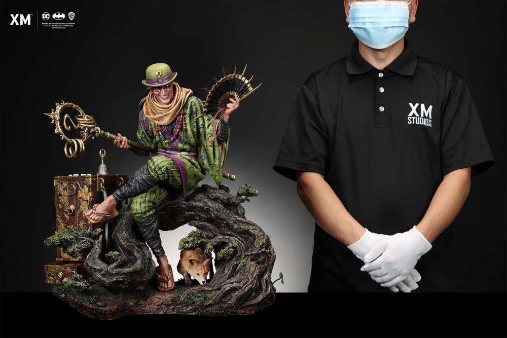 DC Premium Collectibles Samurai Series The Riddler 1/4 Scale Limited Edition Statue Gallery Image 5