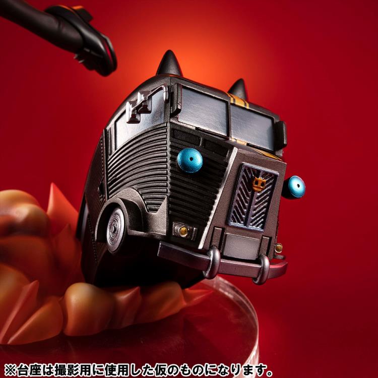 Persona 5 Royal Lucrea Noir (Haru Okumura) & Morgana Car Gallery Image 12