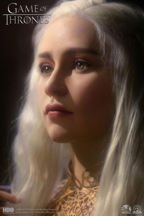 Game of Thrones Mother of Dragons Daenerys Targaryen Limited Edition Life-Size Bust Gallery Image 15