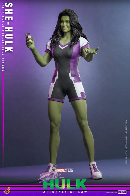 She-Hulk TMS093 She-Hulk 1/6th Scale Collectible Figure Gallery Image 3