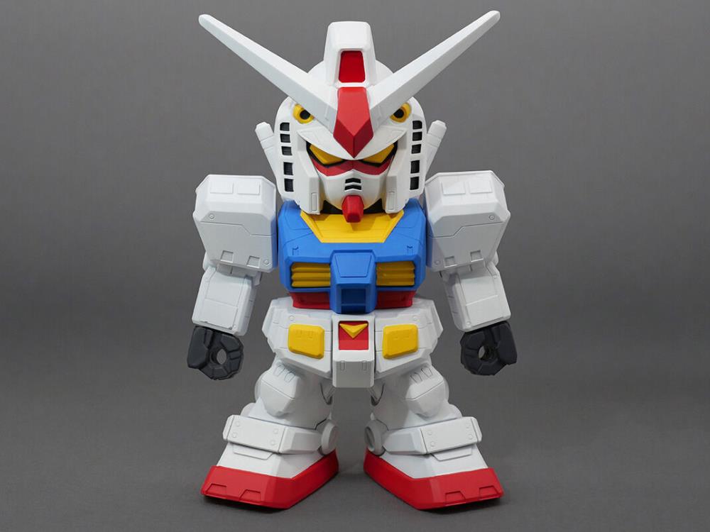 Mobile Suit Gundam Jumbo Soft Vinyl Figure SD RX-78-2 Gundam Exclusive Gallery Image 3
