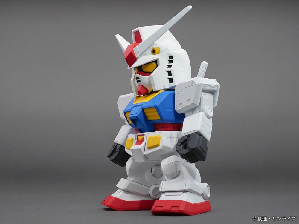 Mobile Suit Gundam Jumbo Soft Vinyl Figure SD RX-78-2 Gundam Exclusive Gallery Image 4