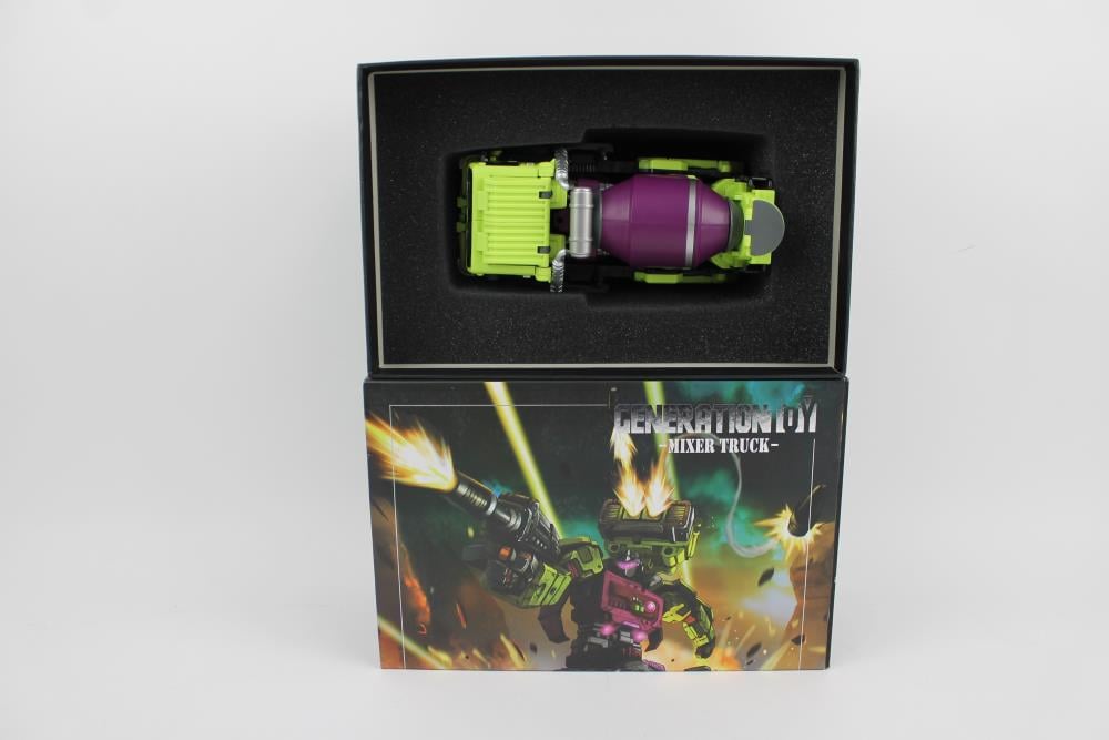 Defective Loot Box #0927 (DAMAGED - ALL SALES FINAL) Gallery Image 8